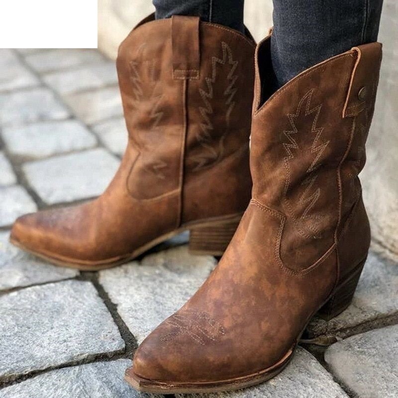 low heel cowboy boots